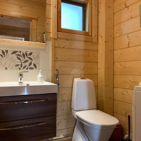 Lappalaisen Lomamoekit Maentypirtti Chalet Puumala